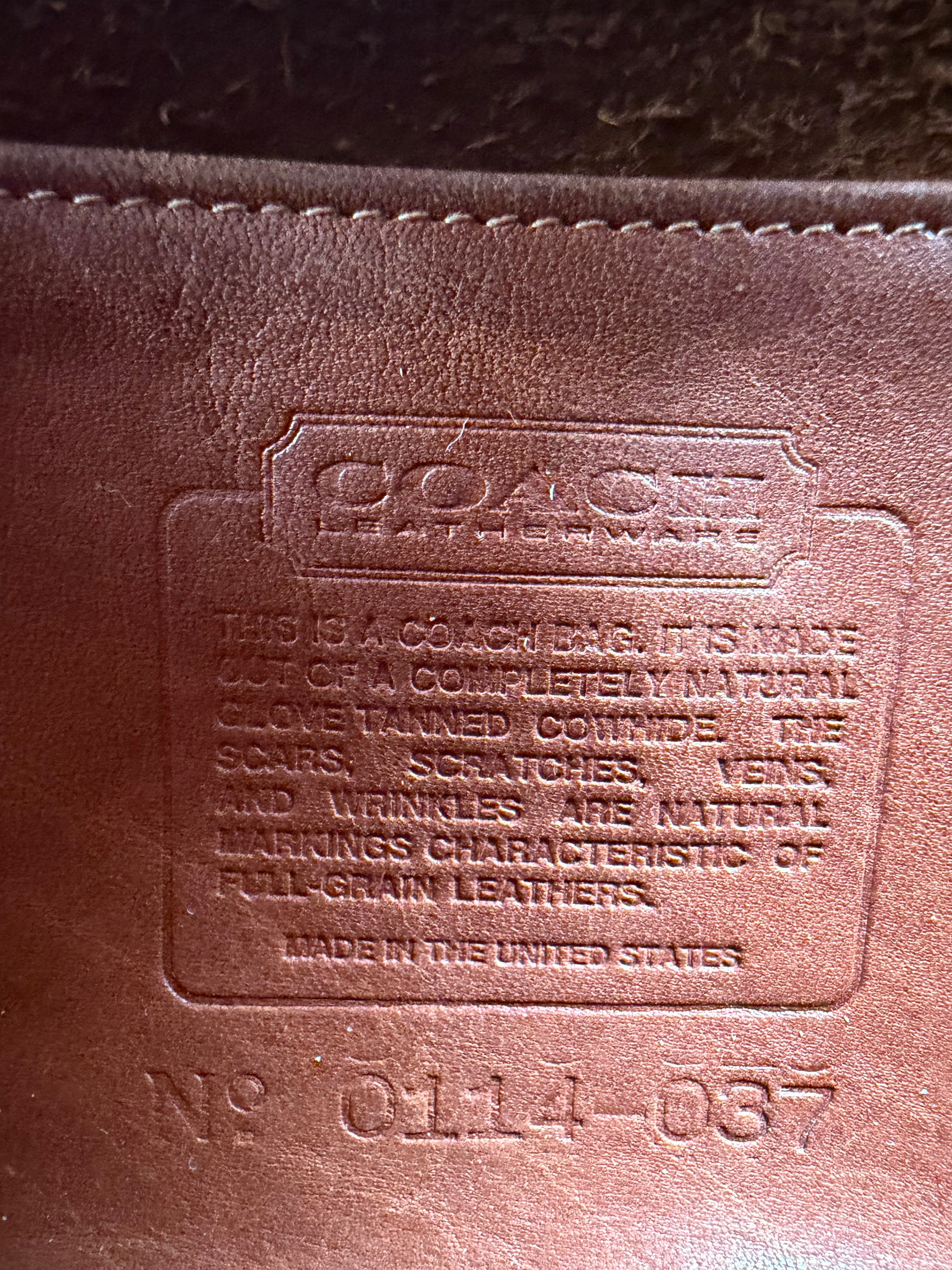 Vintage Coach Pocket Purse (Pre-1994)