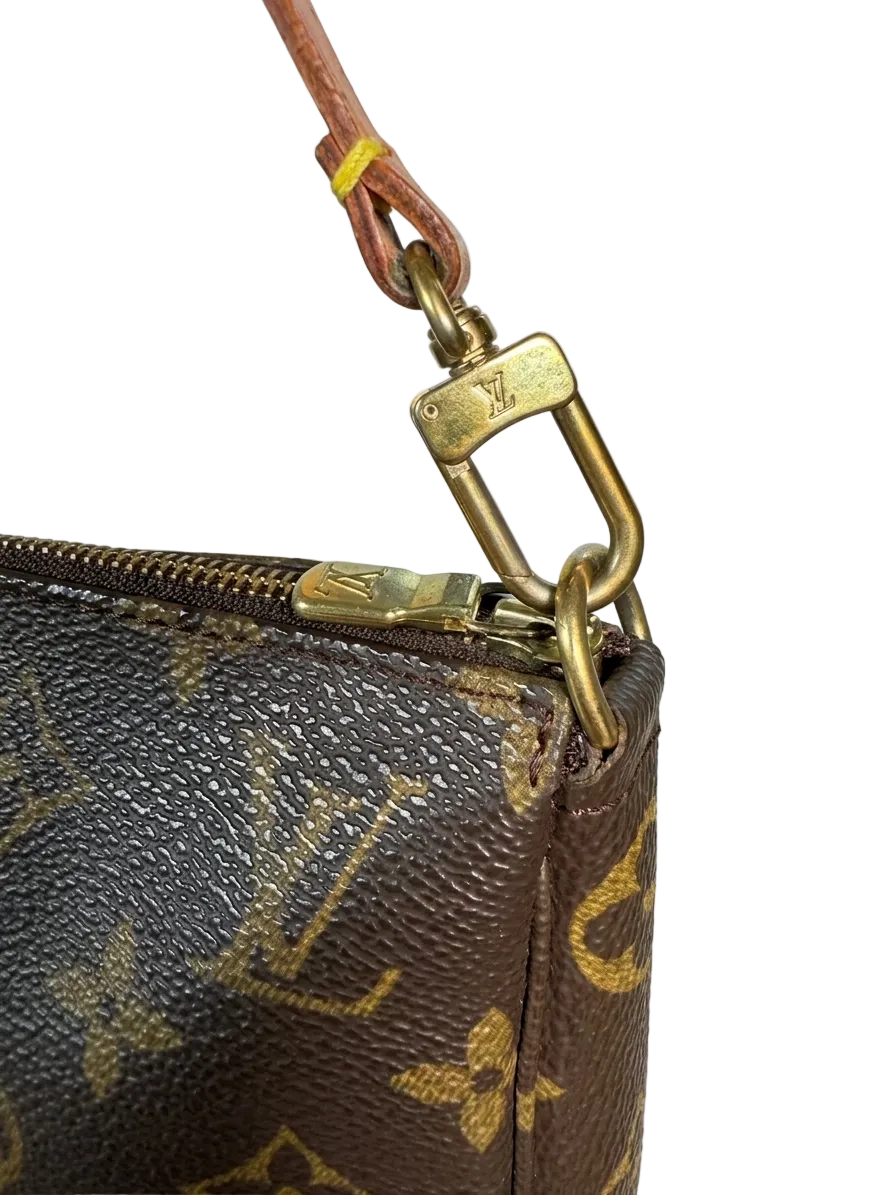 Vintage Louis Vuitton Monogram Pochette (2002)