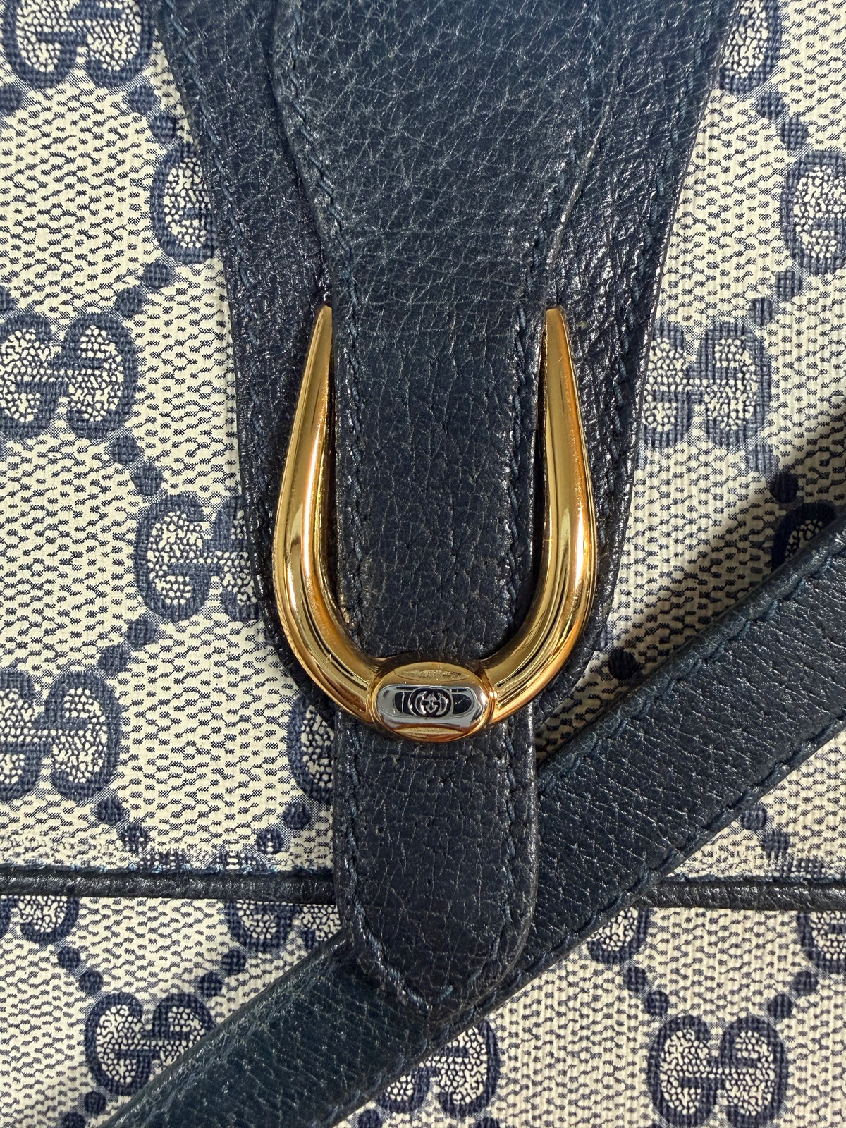 Vintage Gucci Crossbody Shoulder Bag/Clutch (1980s)