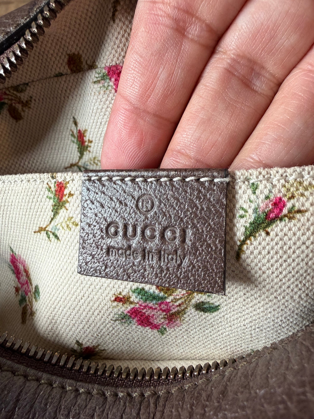Vintage Gucci Neo GG Supreme Messenger Bag