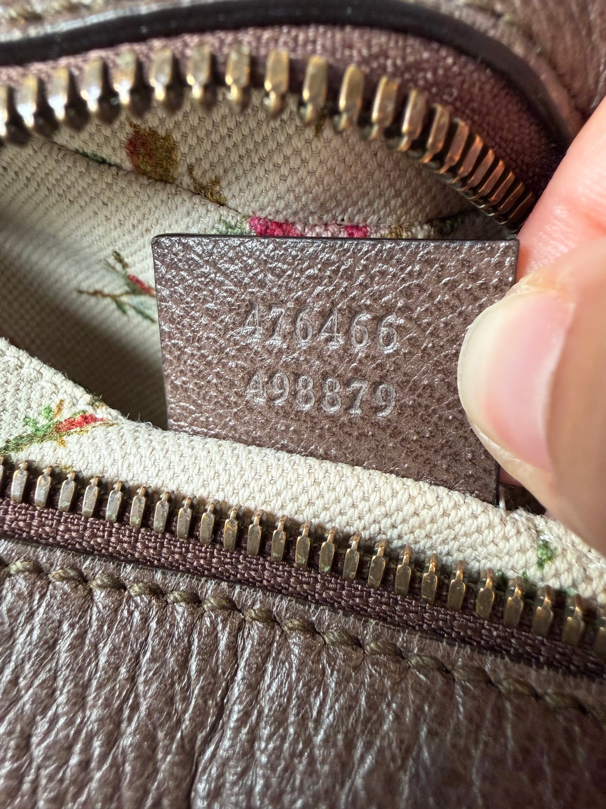 Vintage Gucci Neo GG Supreme Messenger Bag