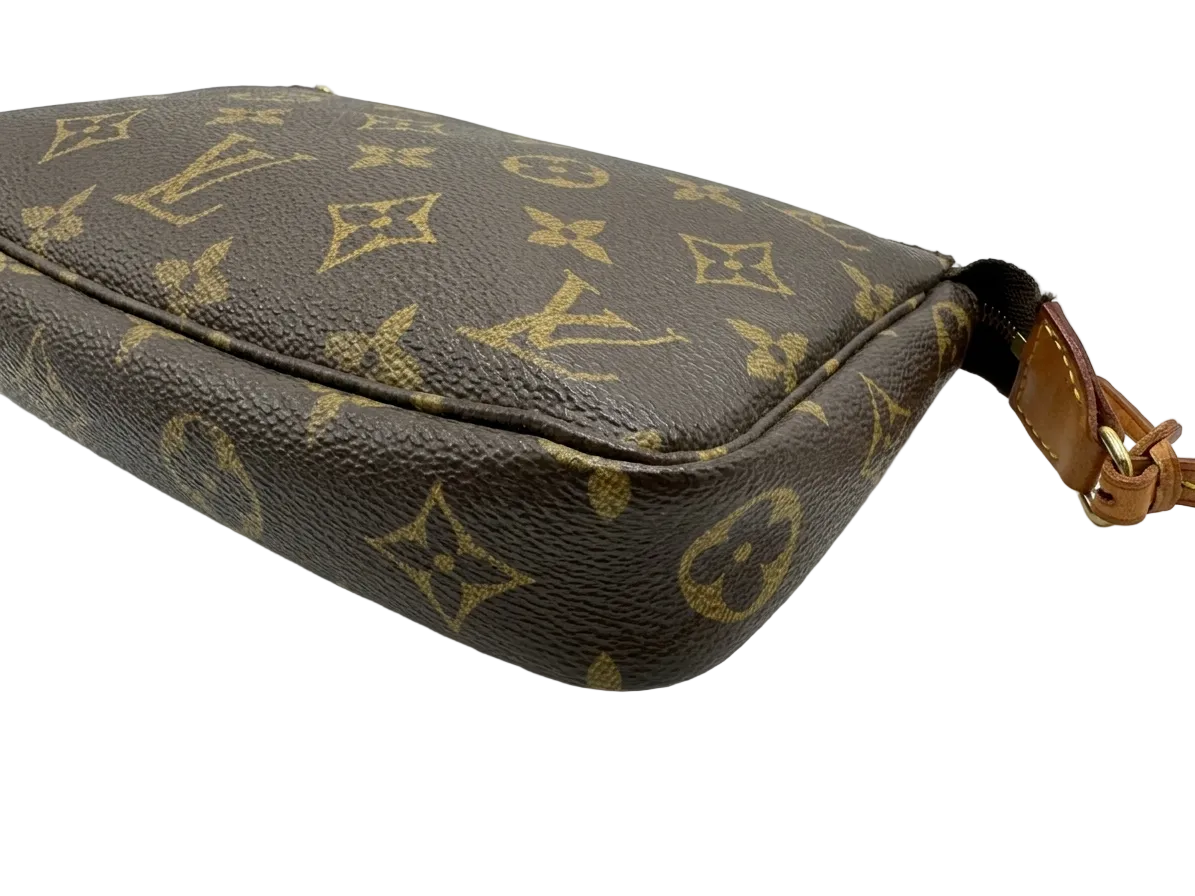 Vintage Louis Vuitton Monogram Pochette (2002)