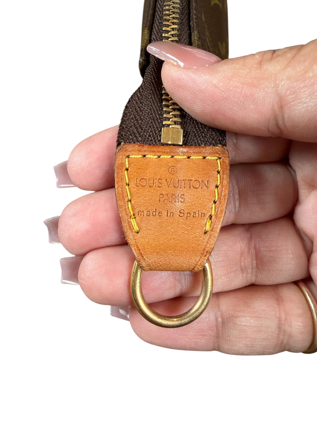 Vintage Louis Vuitton Pochette w/Authentic LV Long Strap (2004)