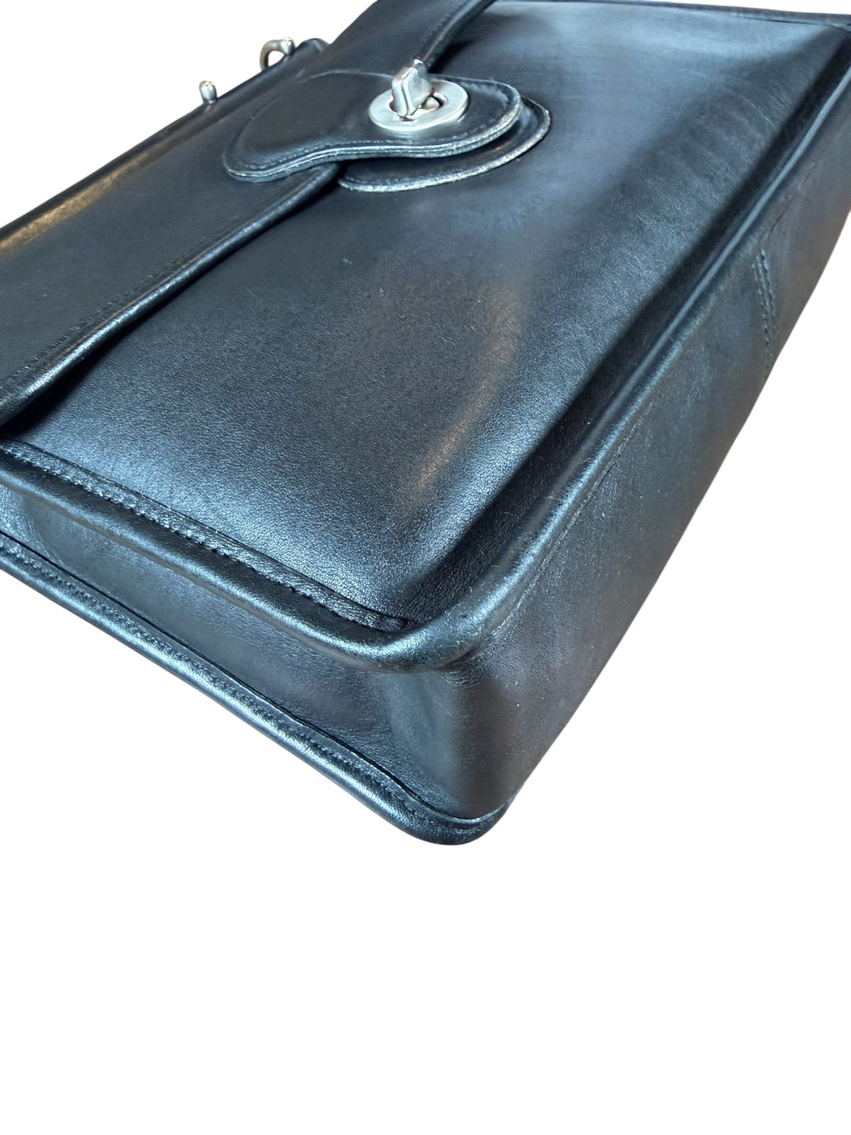 Vintage Coach Willis Bag (2000)